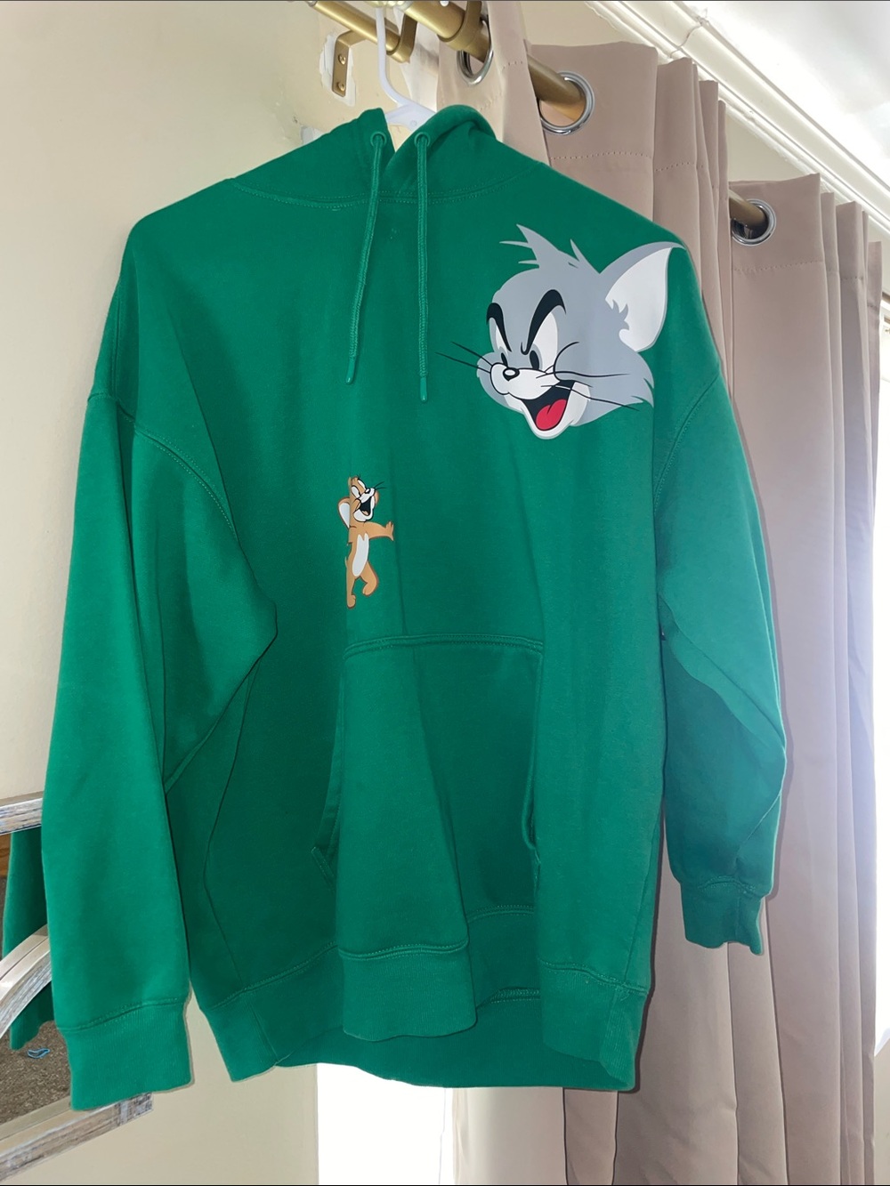 Graphic Image Green Tom & Jerry Crewneck Sweatshirt